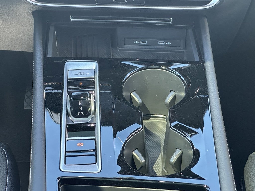 2026 Volkswagen Atlas Cross Sport 2.0T SEL 4MOTION