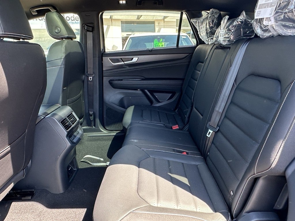 2026 Volkswagen Atlas Cross Sport 2.0T SEL 4MOTION
