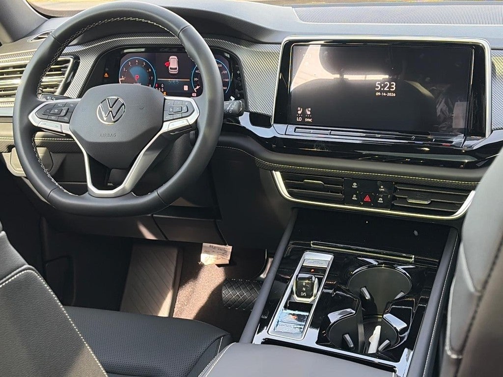 2026 Volkswagen Atlas Cross Sport 2.0T SEL 4MOTION