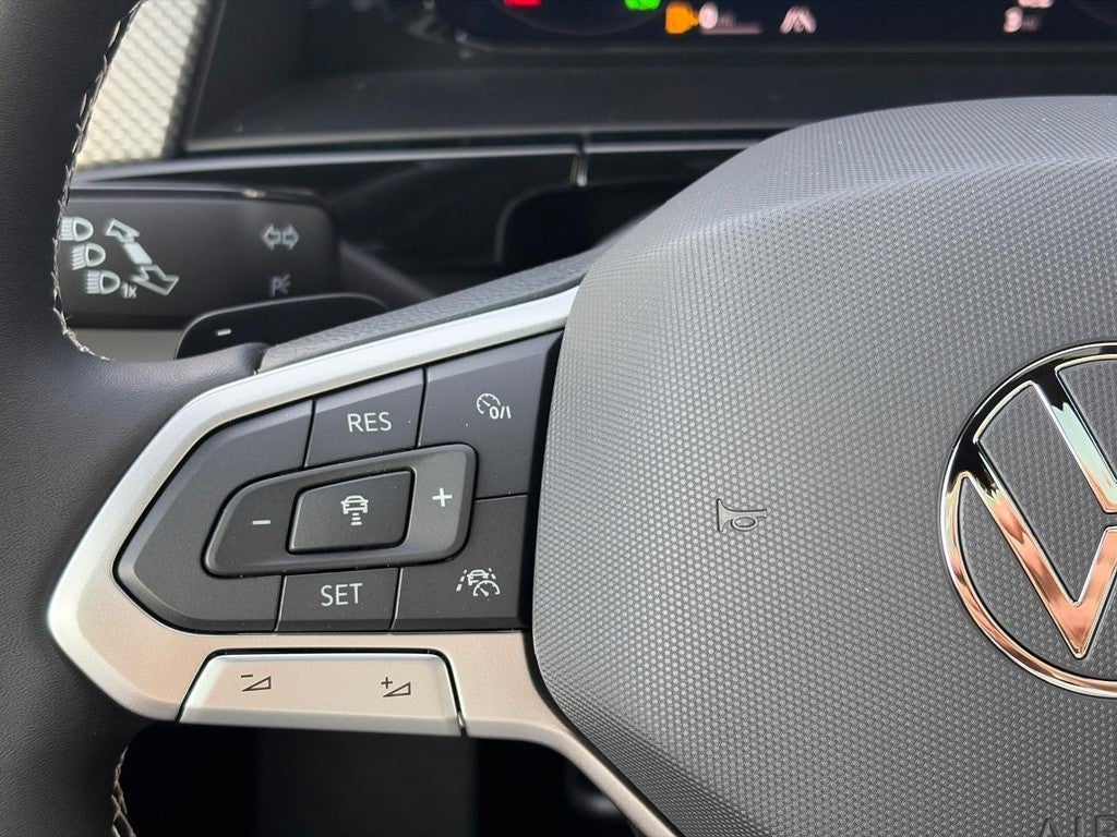 2026 Volkswagen Atlas Cross Sport 2.0T SEL 4MOTION