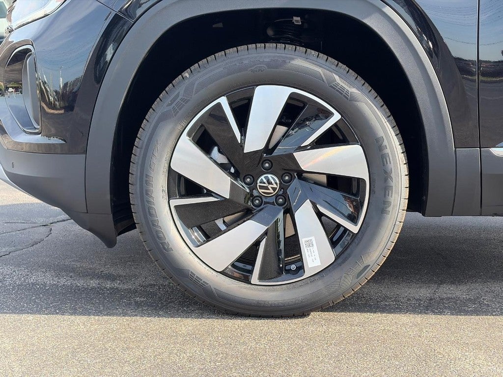 2026 Volkswagen Atlas Cross Sport 2.0T SEL 4MOTION