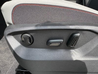 2026 Volkswagen Atlas 2.0T Peak Edition 4MOTION