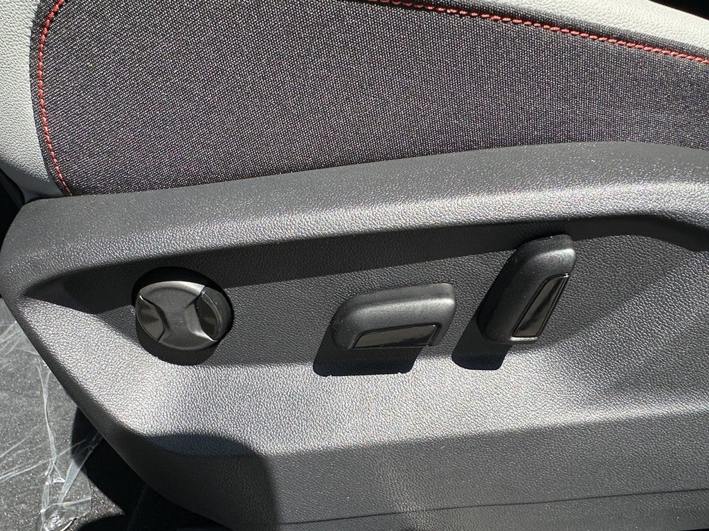 2026 Volkswagen Atlas 2.0T Peak Edition 4MOTION