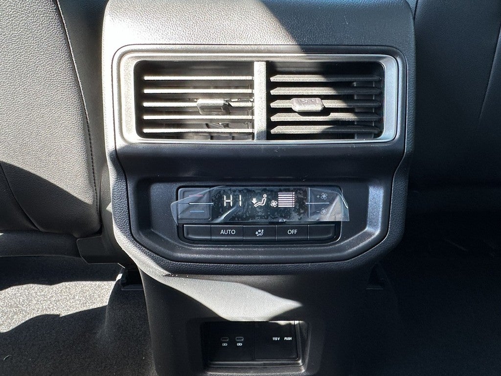 2026 Volkswagen Atlas 2.0T Peak Edition 4MOTION