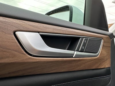 2026 Volkswagen Atlas 2.0T SE FWD