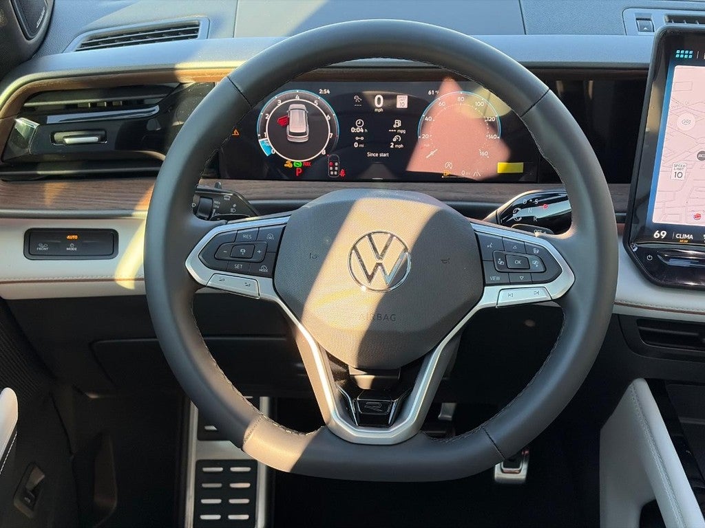 2027 Volkswagen Atlas SEL Premium R-Line 4MOTION