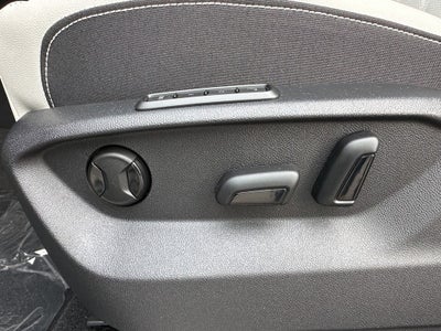 2026 Volkswagen Atlas Cross Sport 2.0T SEL Premium R-Line 4MOTION