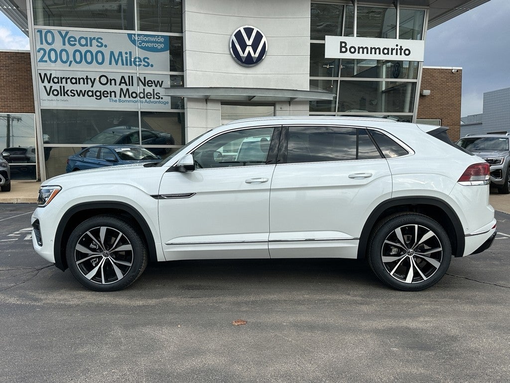 2026 Volkswagen Atlas Cross Sport 2.0T SEL Premium R-Line 4MOTION