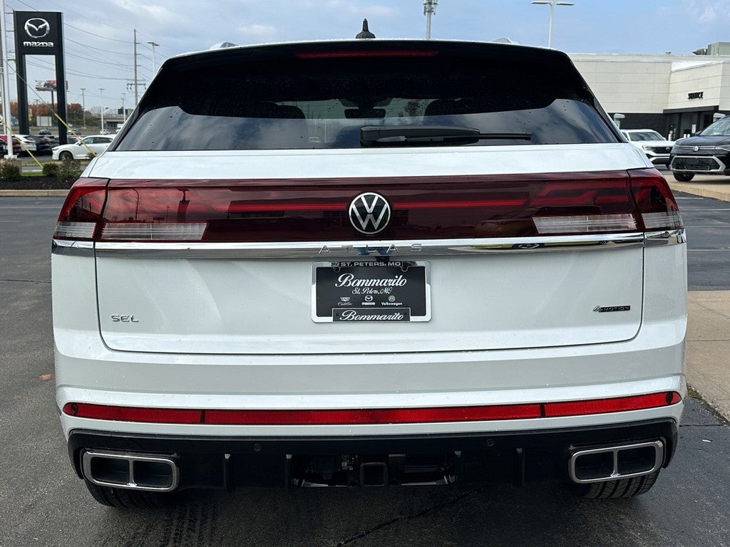 2026 Volkswagen Atlas Cross Sport 2.0T SEL Premium R-Line 4MOTION
