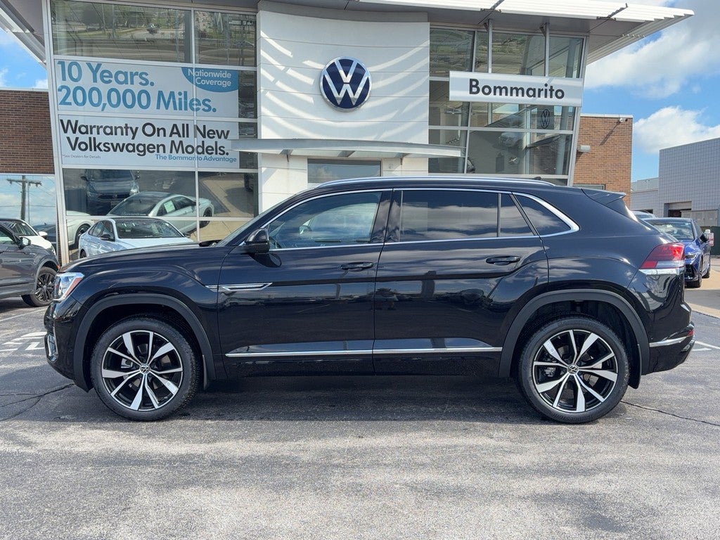 2026 Volkswagen Atlas Cross Sport 2.0T SEL Premium R-Line 4MOTION