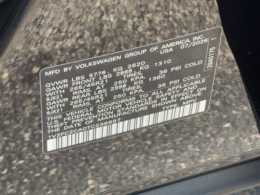 2026 Volkswagen Atlas Cross Sport 2.0T SEL Premium R-Line 4MOTION