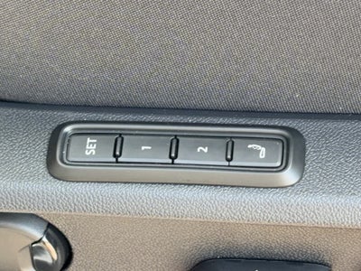 2026 Volkswagen Atlas Cross Sport 2.0T SEL Premium R-Line 4MOTION