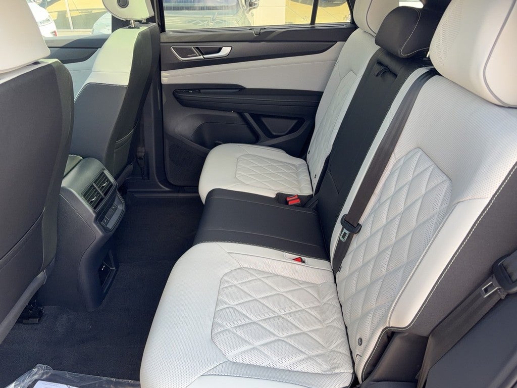 2026 Volkswagen Atlas Cross Sport 2.0T SEL Premium R-Line 4MOTION