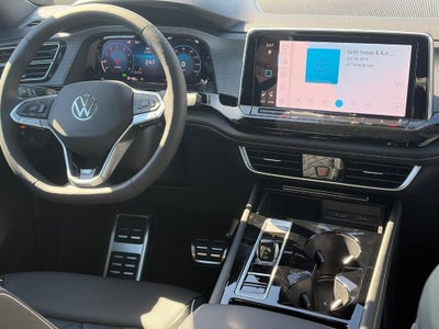 2026 Volkswagen Atlas Cross Sport 2.0T SEL Premium R-Line 4MOTION