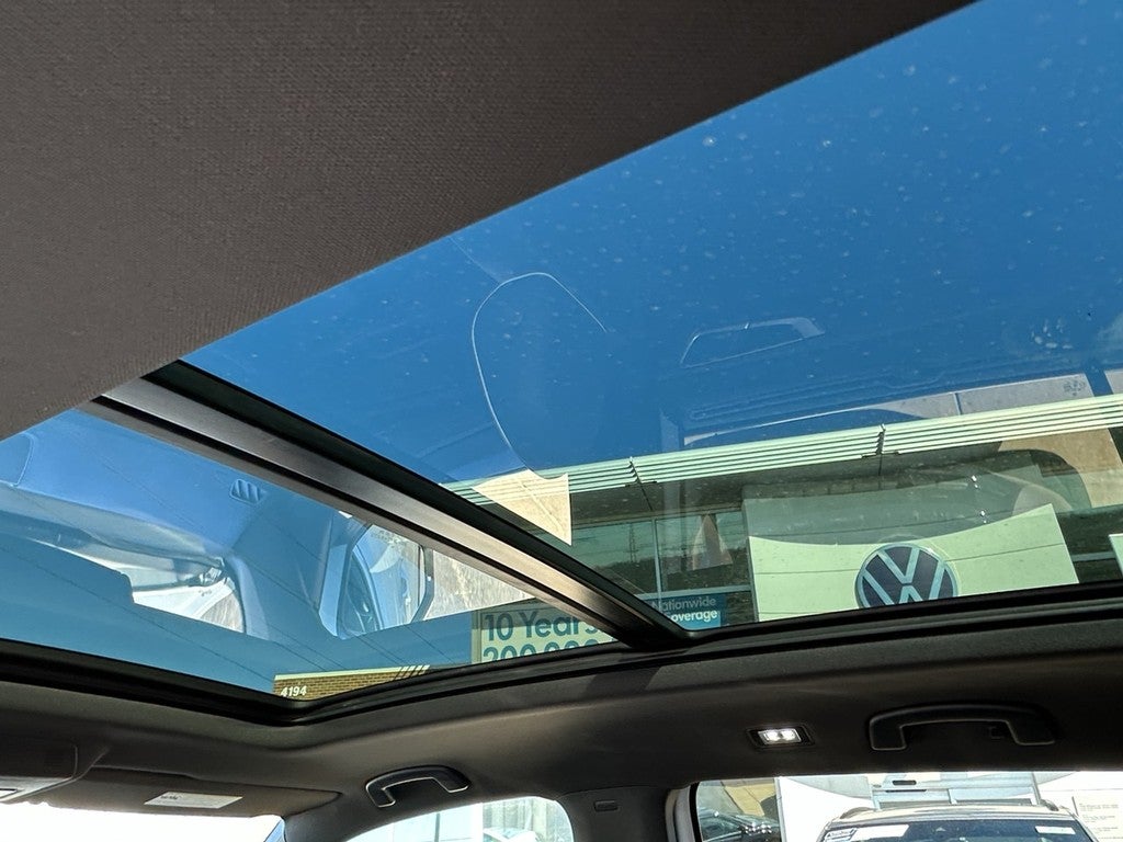 2026 Volkswagen Atlas Cross Sport 2.0T SEL Premium R-Line 4MOTION