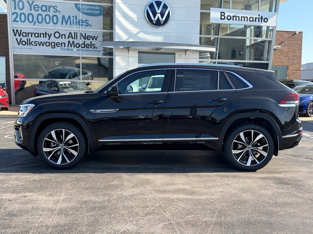2026 Volkswagen Atlas Cross Sport 2.0T SEL Premium R-Line 4MOTION