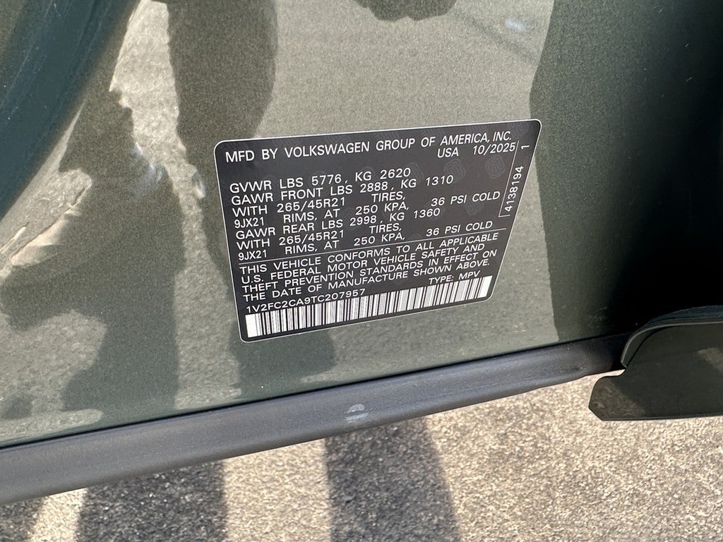 2026 Volkswagen Atlas Cross Sport 2.0T SEL Premium R-Line 4MOTION