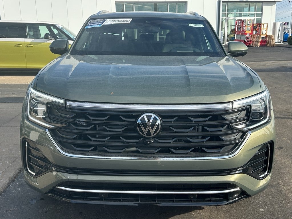 2026 Volkswagen Atlas Cross Sport 2.0T SEL Premium R-Line 4MOTION
