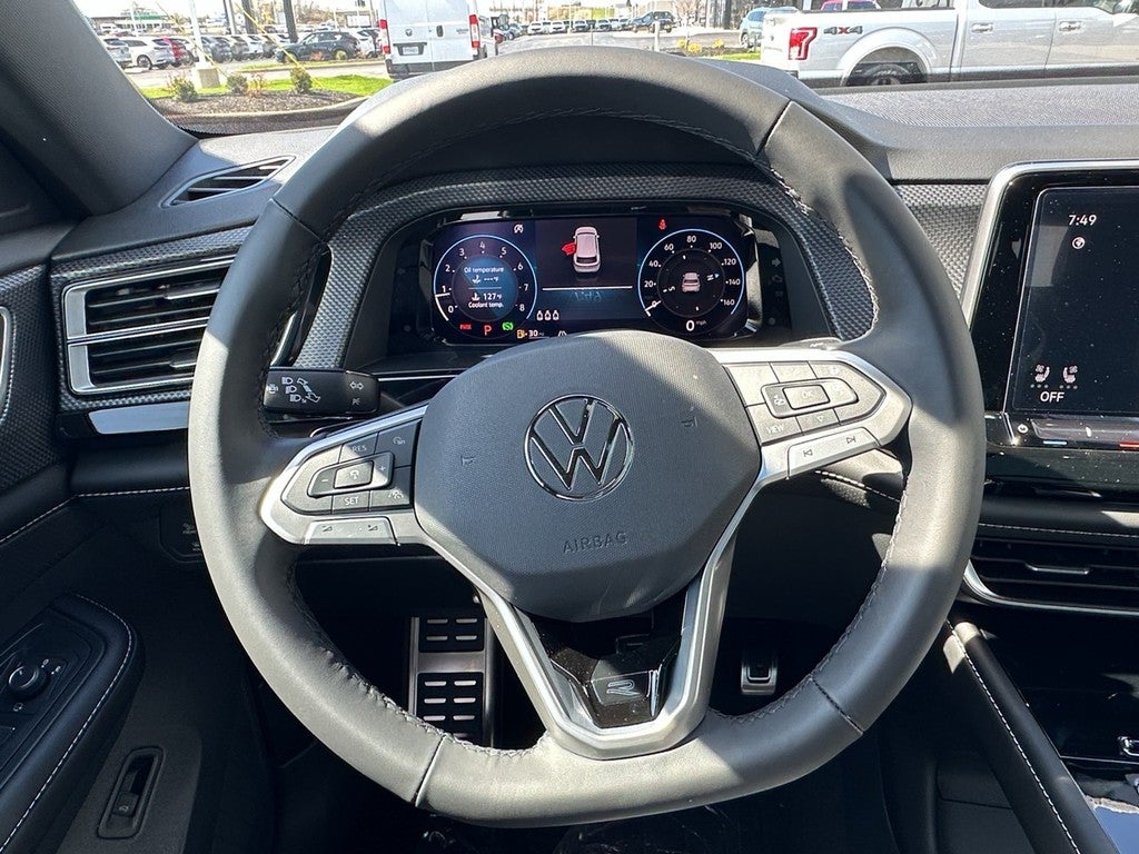 2026 Volkswagen Atlas Cross Sport 2.0T SEL Premium R-Line 4MOTION