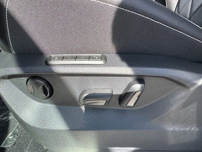 2026 Volkswagen Atlas Cross Sport 2.0T SEL Premium R-Line 4MOTION