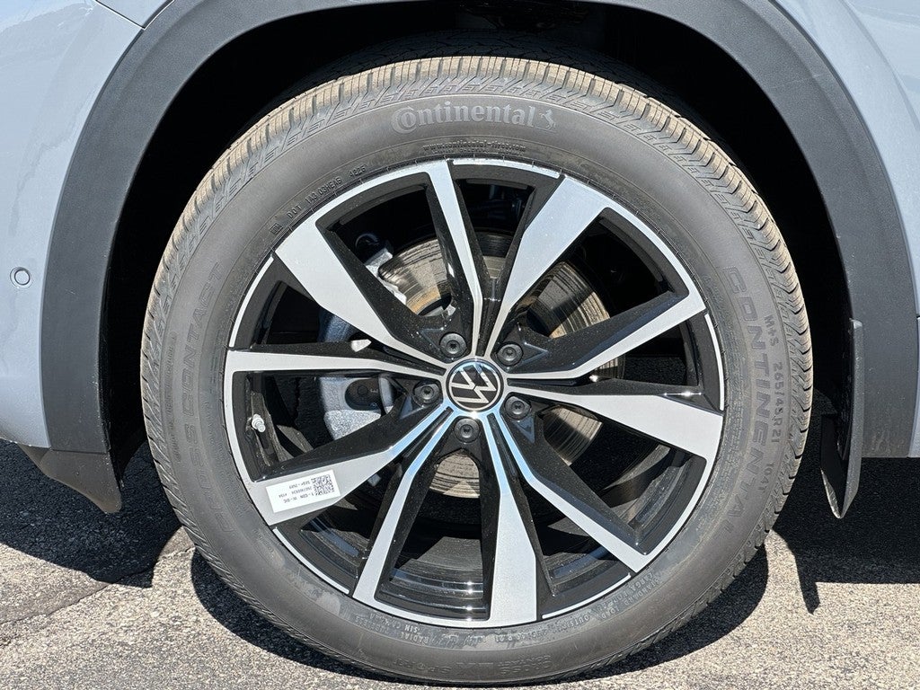 2026 Volkswagen Atlas Cross Sport 2.0T SEL Premium R-Line 4MOTION