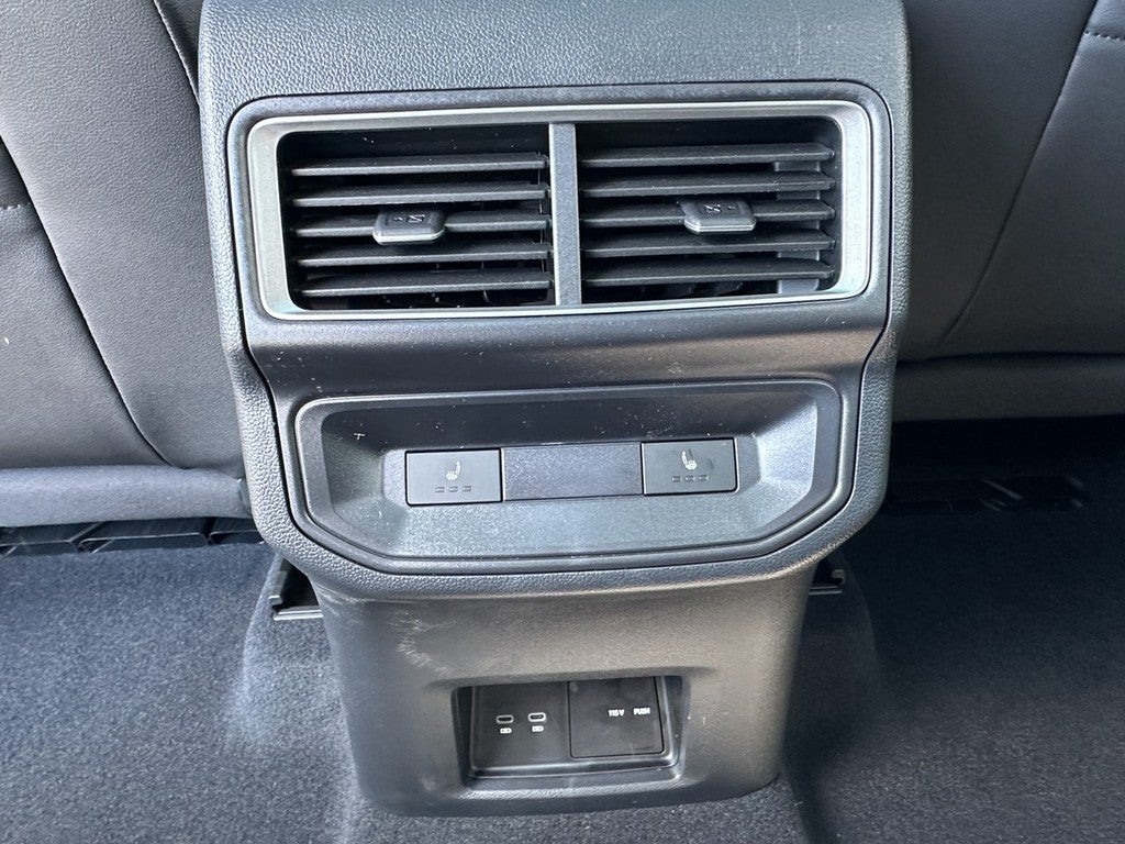 2026 Volkswagen Atlas Cross Sport 2.0T SEL Premium R-Line 4MOTION