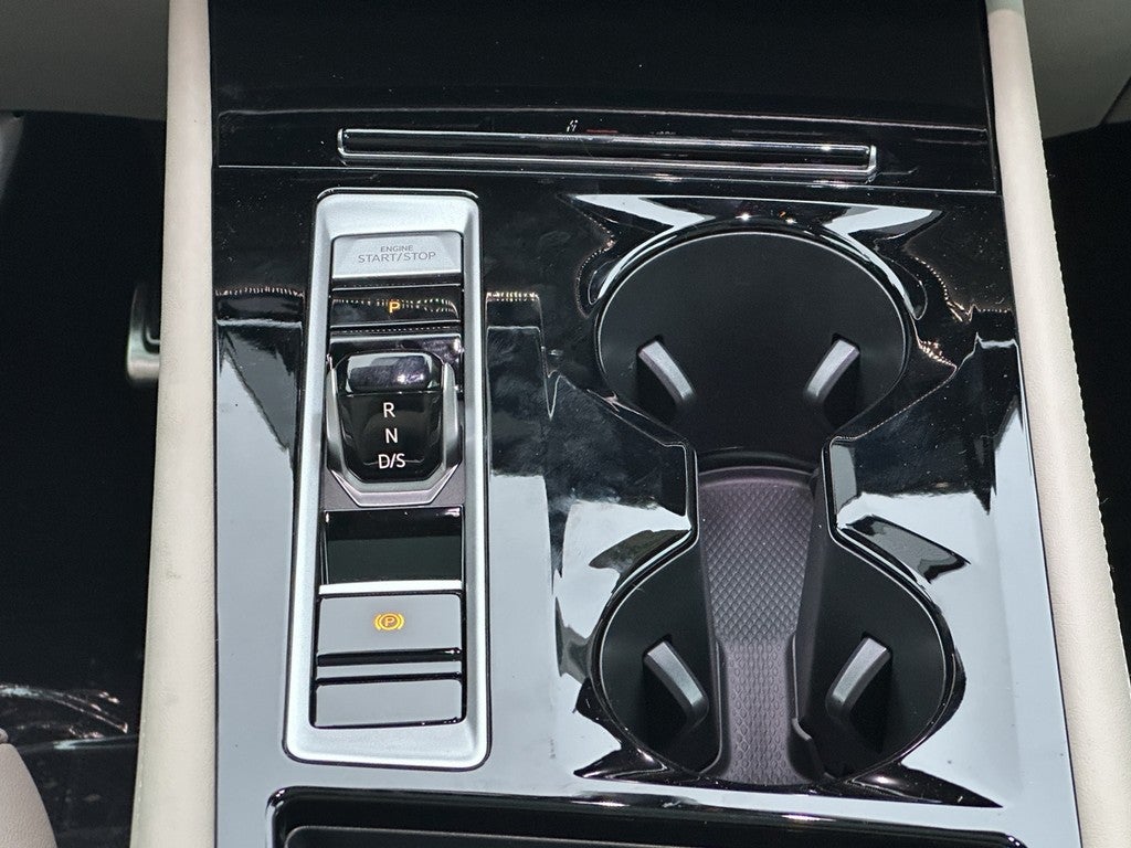 2026 Volkswagen Atlas 2.0T SEL Premium R-Line 4MOTION