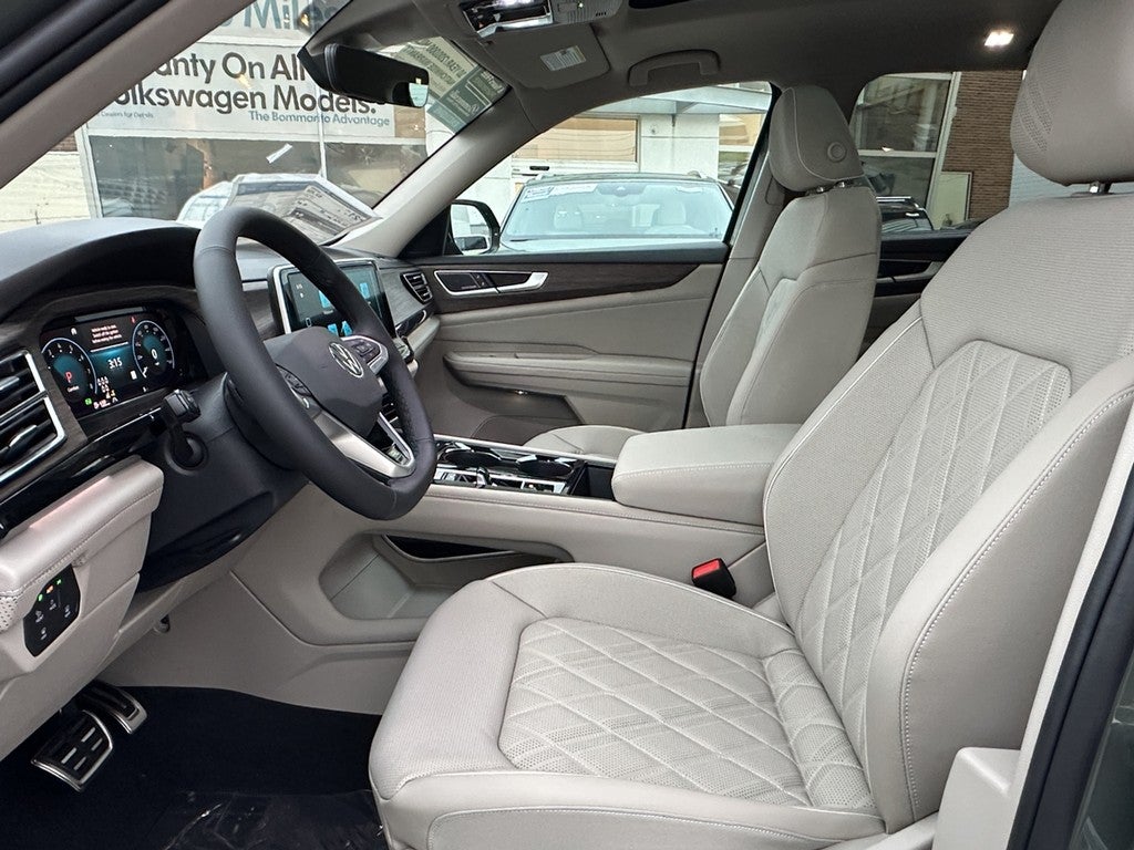 2026 Volkswagen Atlas 2.0T SEL Premium R-Line 4MOTION