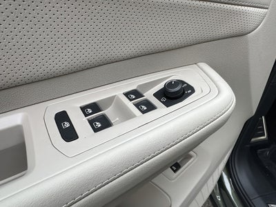 2026 Volkswagen Atlas 2.0T SEL Premium R-Line 4MOTION