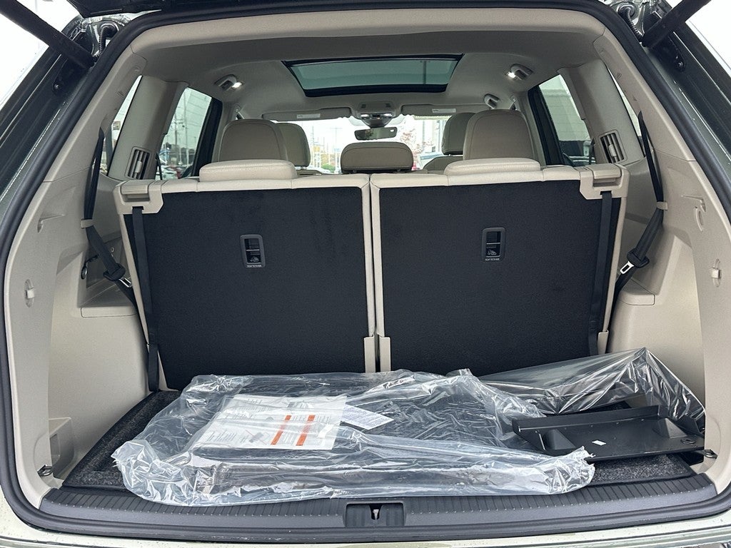 2026 Volkswagen Atlas 2.0T SEL Premium R-Line 4MOTION