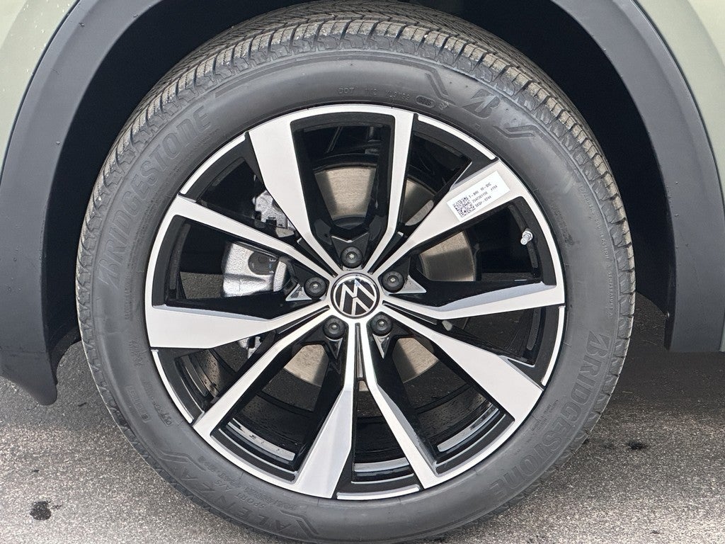 2026 Volkswagen Atlas 2.0T SEL Premium R-Line 4MOTION