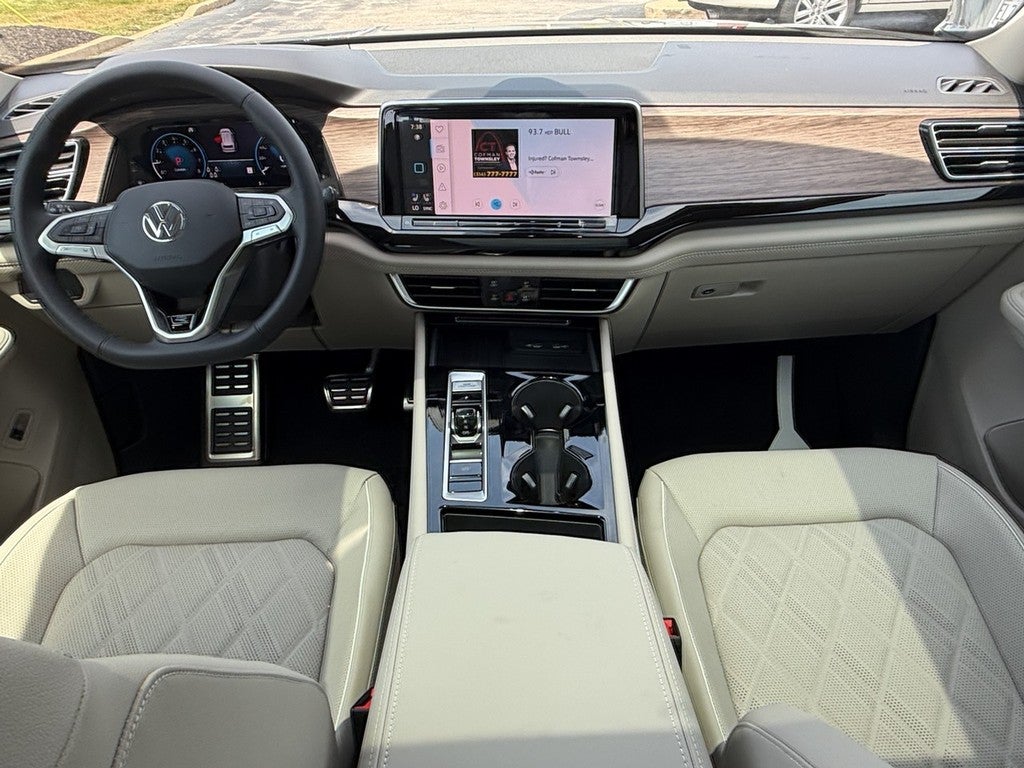 2026 Volkswagen Atlas 2.0T SEL Premium R-Line 4MOTION