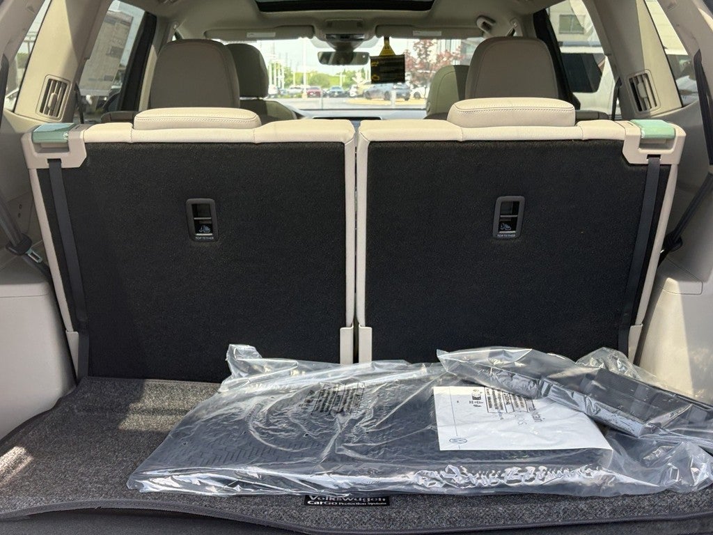 2026 Volkswagen Atlas 2.0T SEL Premium R-Line 4MOTION