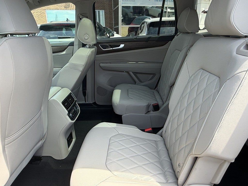 2026 Volkswagen Atlas 2.0T SEL Premium R-Line 4MOTION