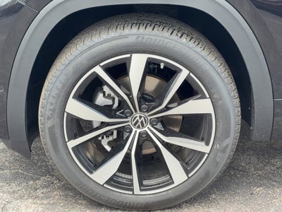 2026 Volkswagen Atlas 2.0T SEL Premium R-Line 4MOTION
