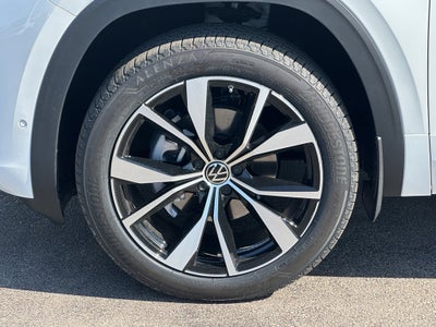 2026 Volkswagen Atlas 2.0T SEL Premium R-Line 4MOTION