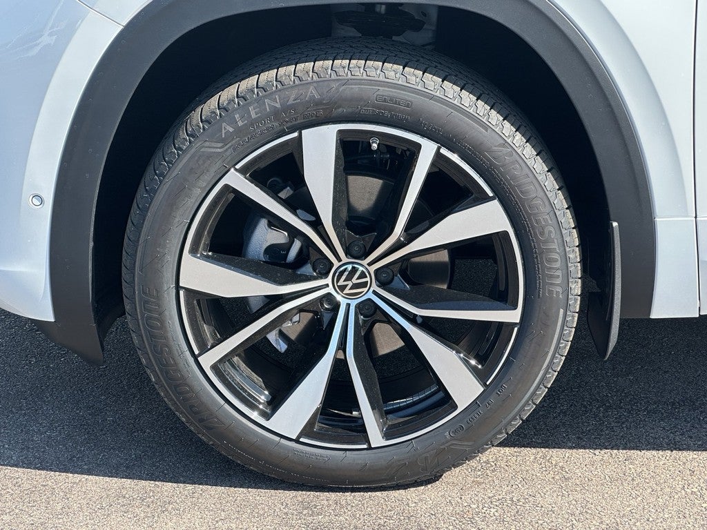 2026 Volkswagen Atlas 2.0T SEL Premium R-Line 4MOTION