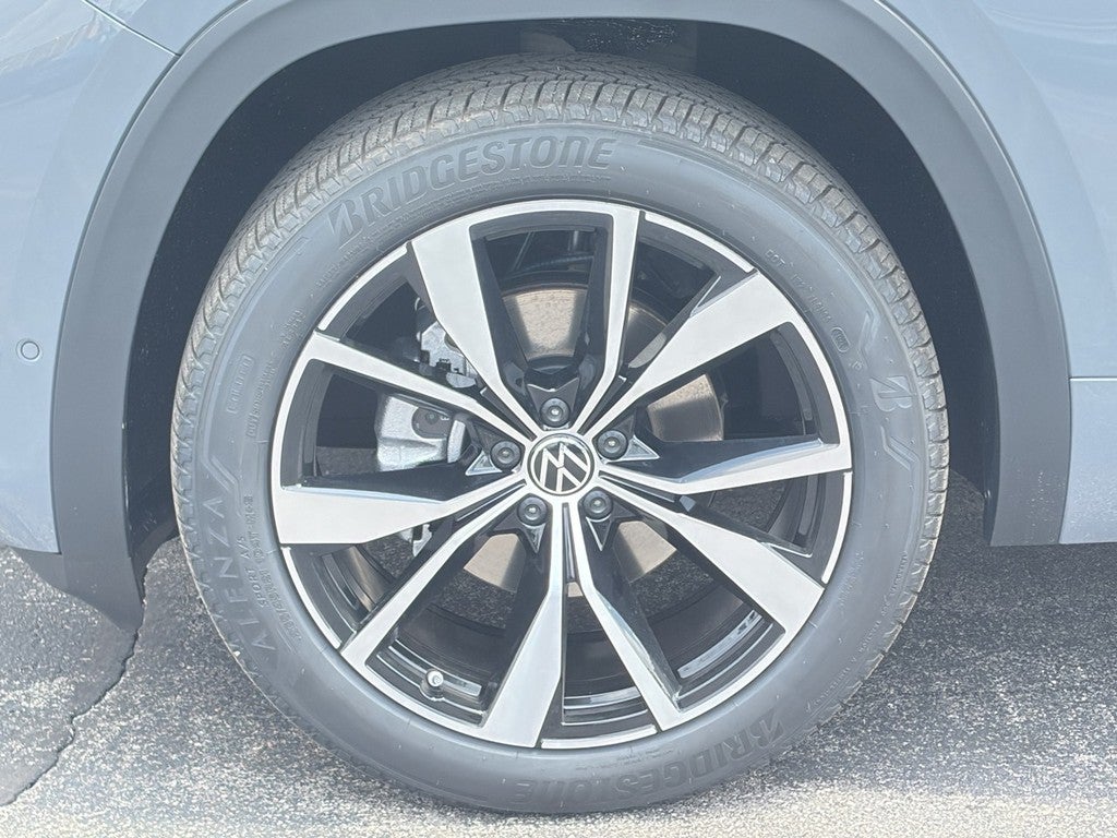 2026 Volkswagen Atlas 2.0T SEL Premium R-Line 4MOTION