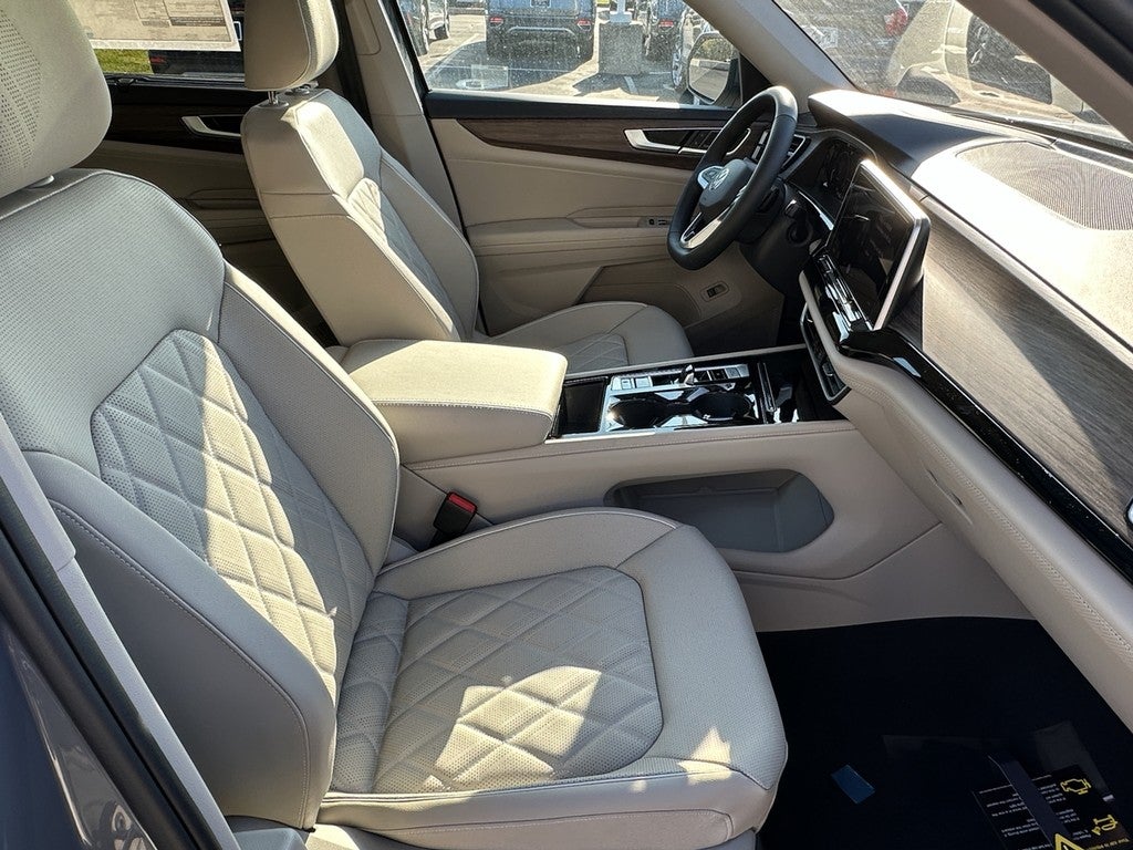 2026 Volkswagen Atlas 2.0T SEL Premium R-Line 4MOTION