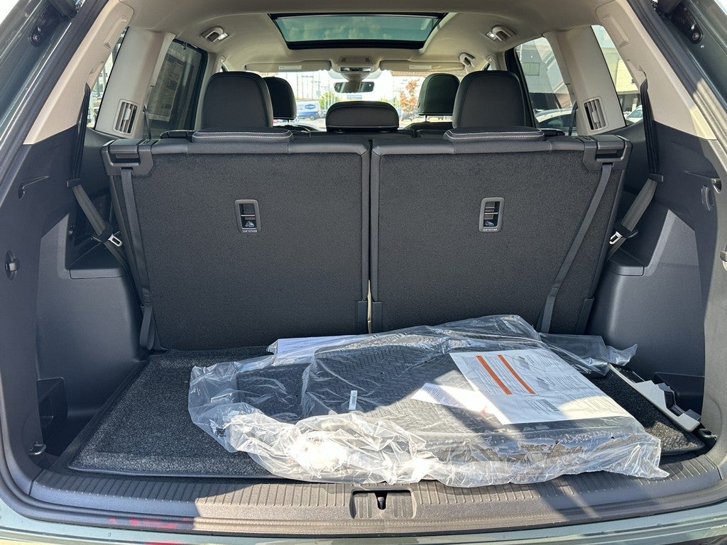 2026 Volkswagen Atlas 2.0T SEL Premium R-Line 4MOTION