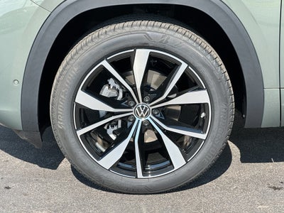 2026 Volkswagen Atlas 2.0T SEL Premium R-Line 4MOTION