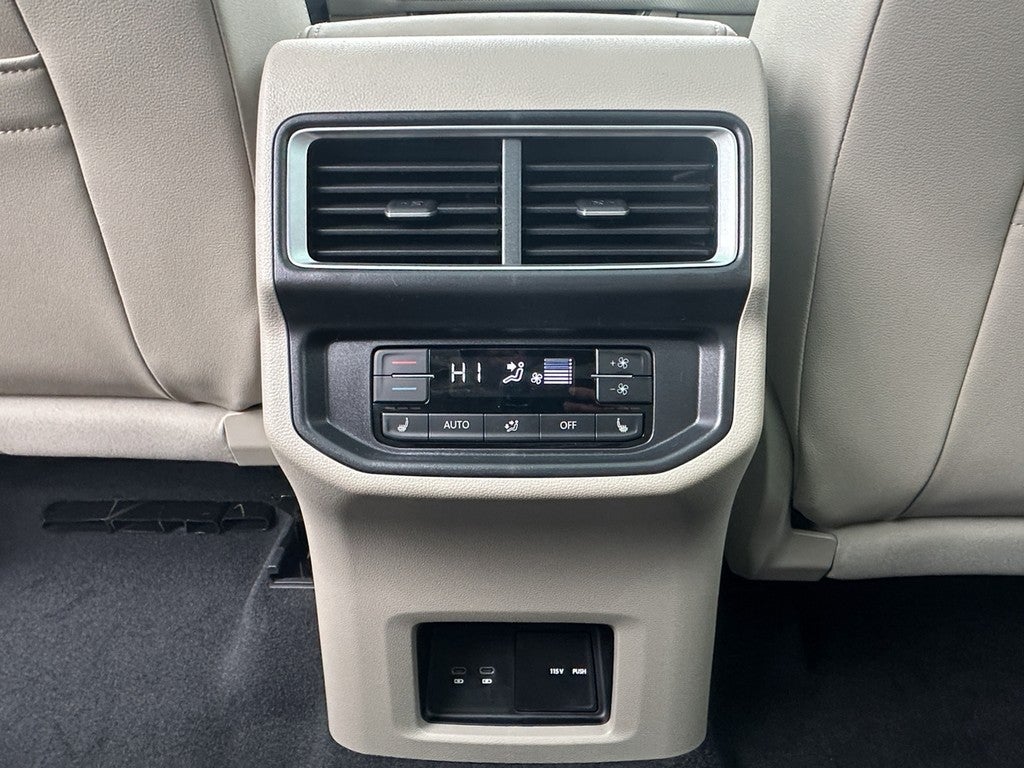 2026 Volkswagen Atlas 2.0T SEL Premium R-Line 4MOTION