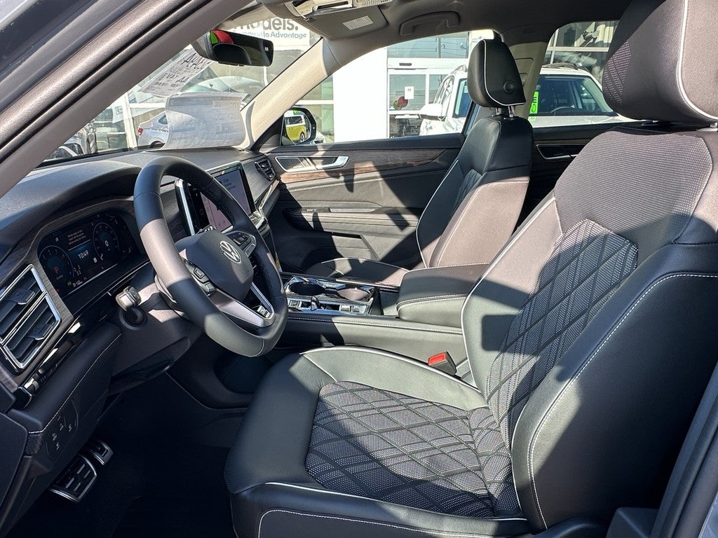 2026 Volkswagen Atlas 2.0T SEL Premium R-Line 4MOTION