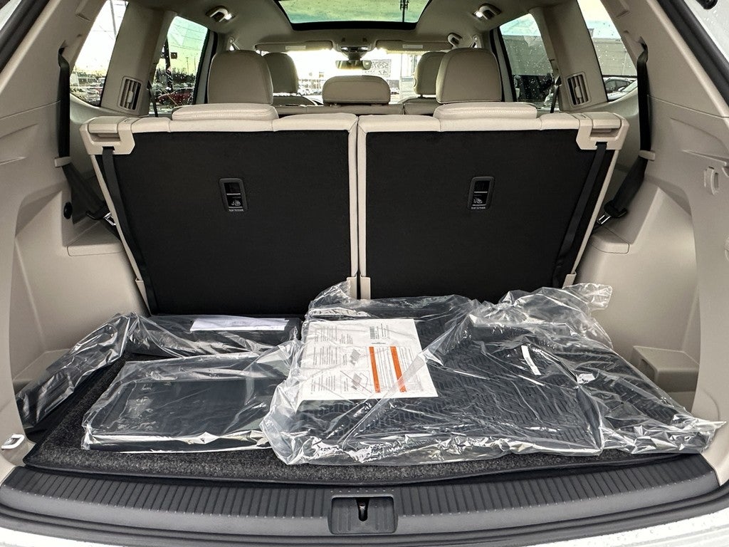 2026 Volkswagen Atlas 2.0T SEL Premium R-Line 4MOTION