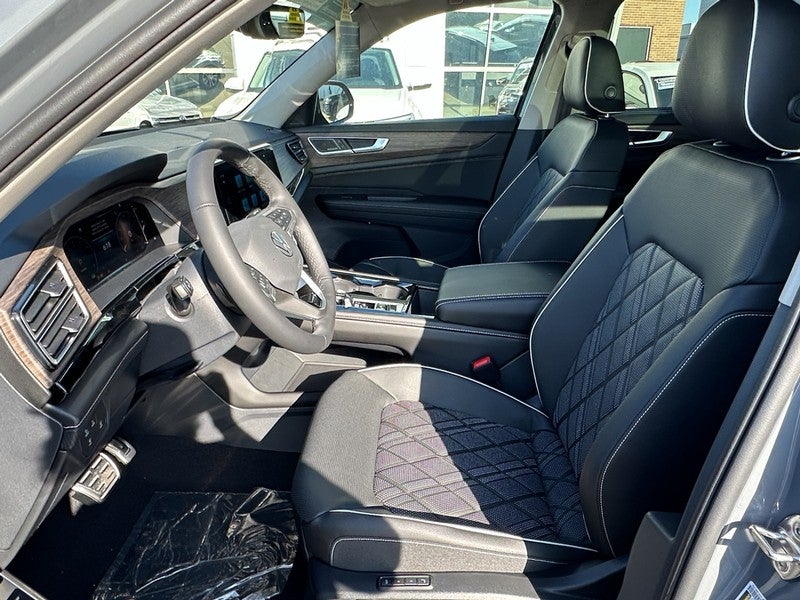 2026 Volkswagen Atlas 2.0T SEL Premium R-Line 4MOTION