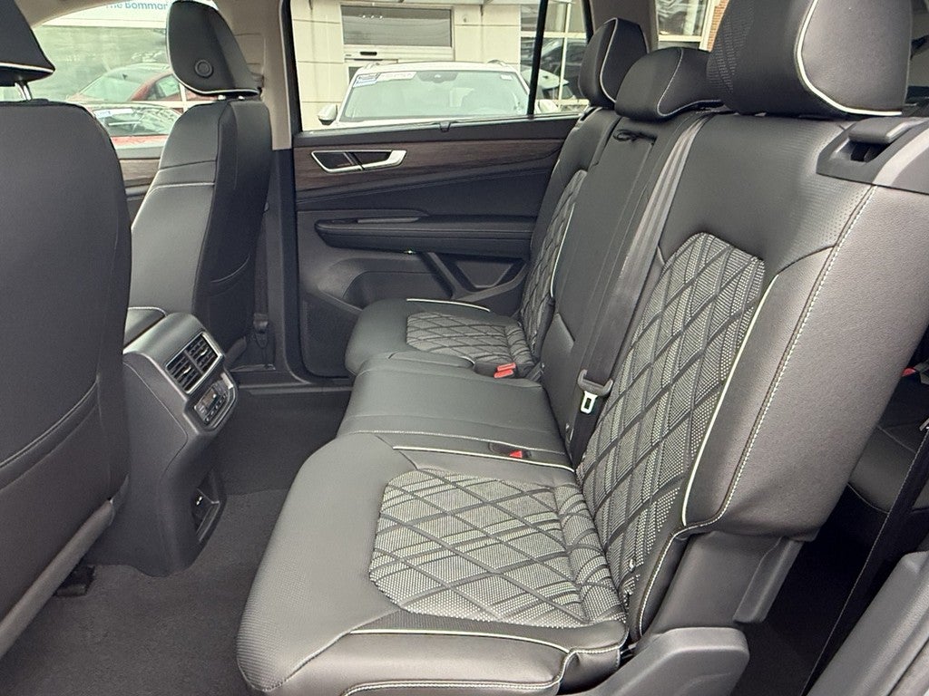 2026 Volkswagen Atlas 2.0T SEL Premium R-Line 4MOTION