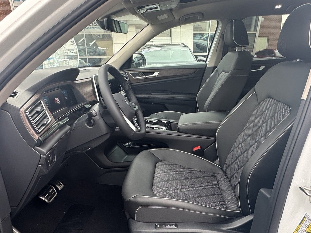 2026 Volkswagen Atlas 2.0T SEL Premium R-Line 4MOTION