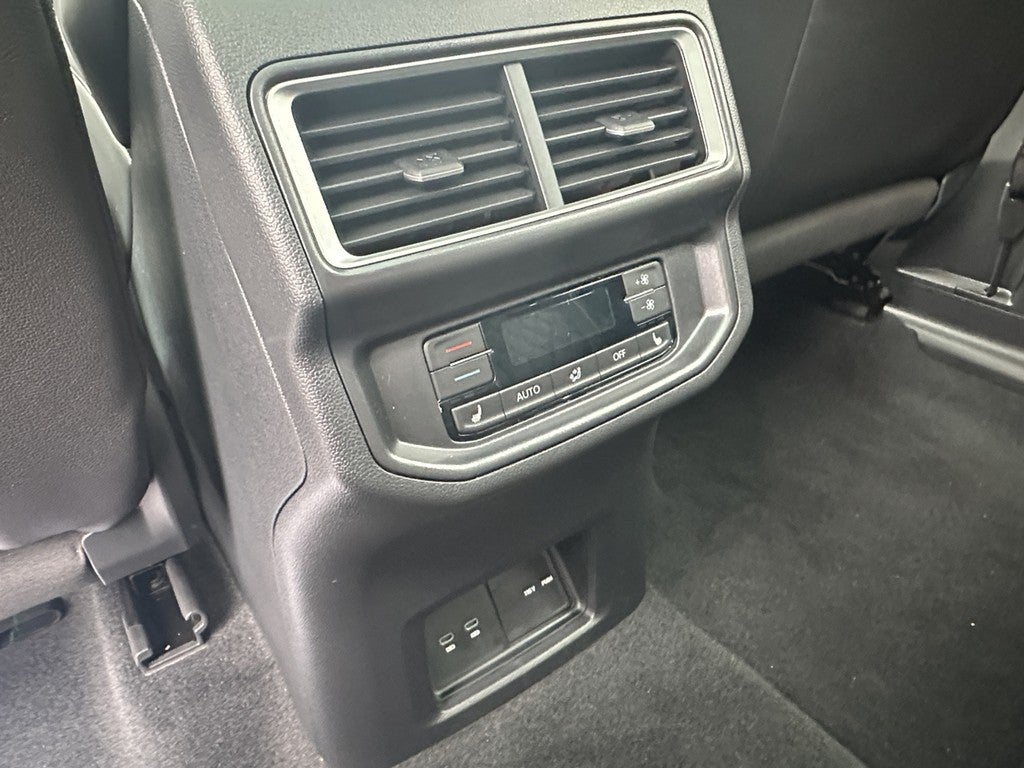 2026 Volkswagen Atlas 2.0T SEL Premium R-Line 4MOTION