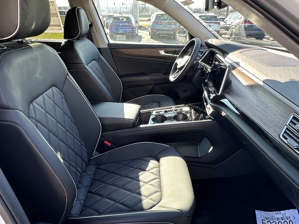 2026 Volkswagen Atlas 2.0T SEL Premium R-Line 4MOTION