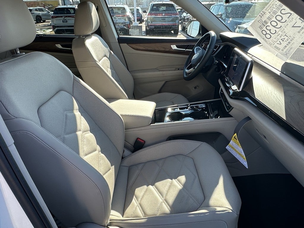 2026 Volkswagen Atlas 2.0T SE w/Technology 4MOTION